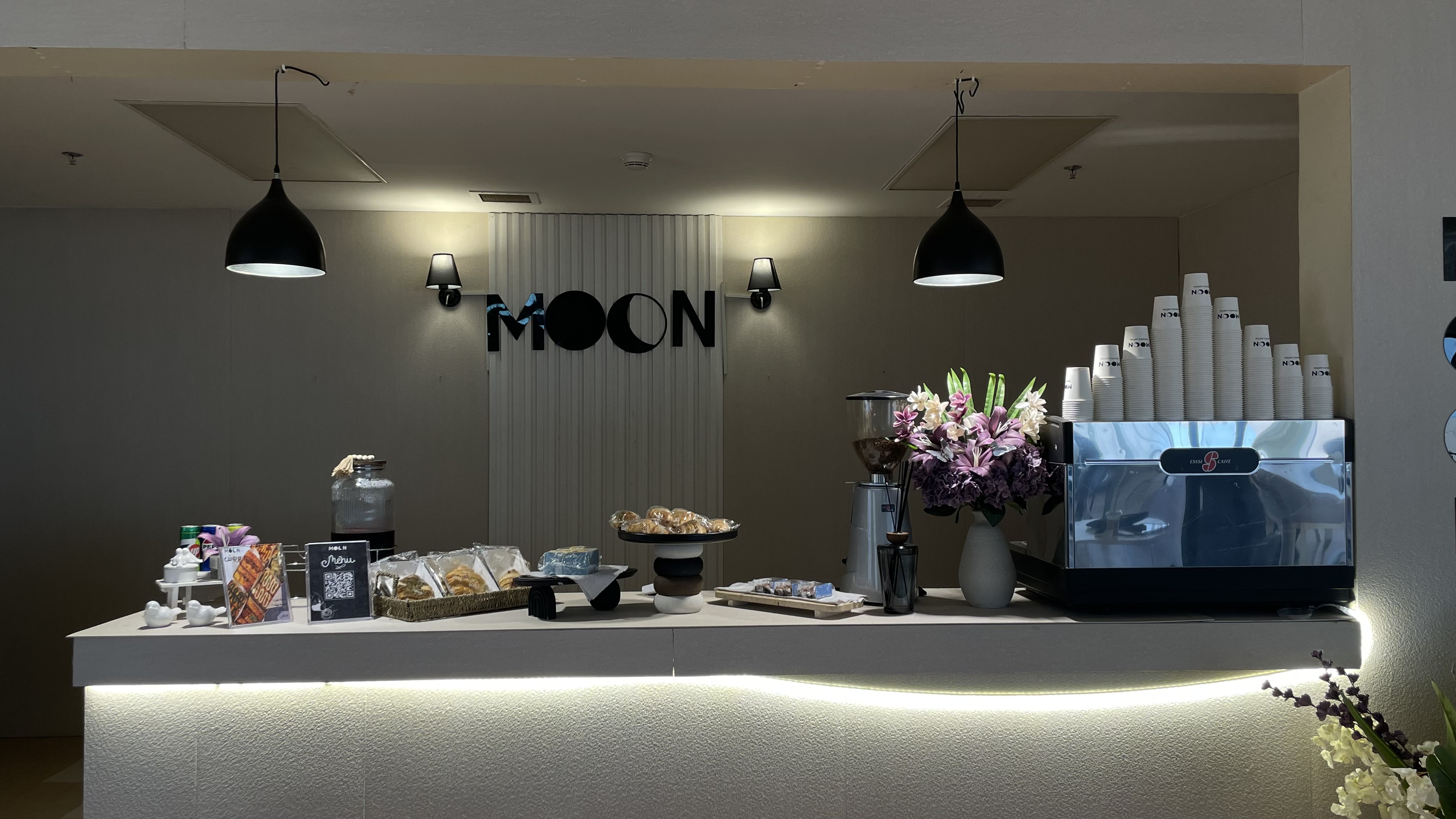 الكافتيريا 2.jpeg